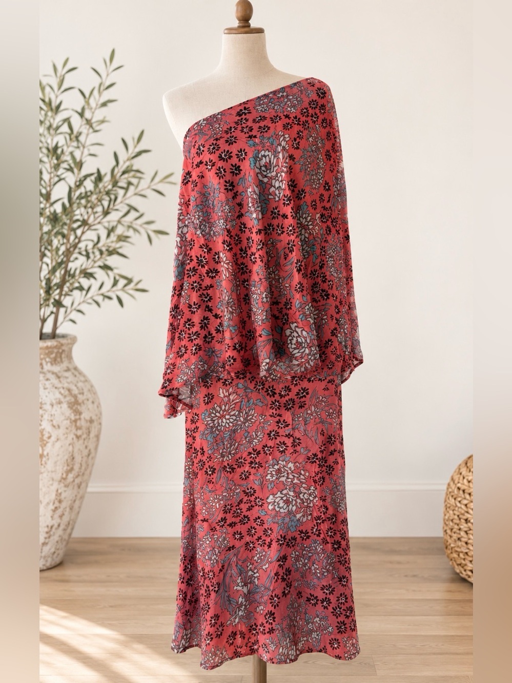 Novella Royale Boho Coral One-Shoulder Floral Maxi Gown 🌸